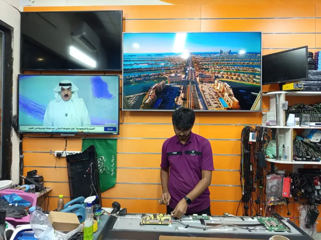 صيانة شاشات التلفزيون